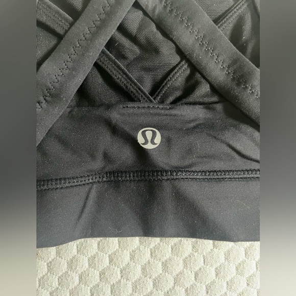 Lululemon Cross my Heart Bra - Picture 7 of 7